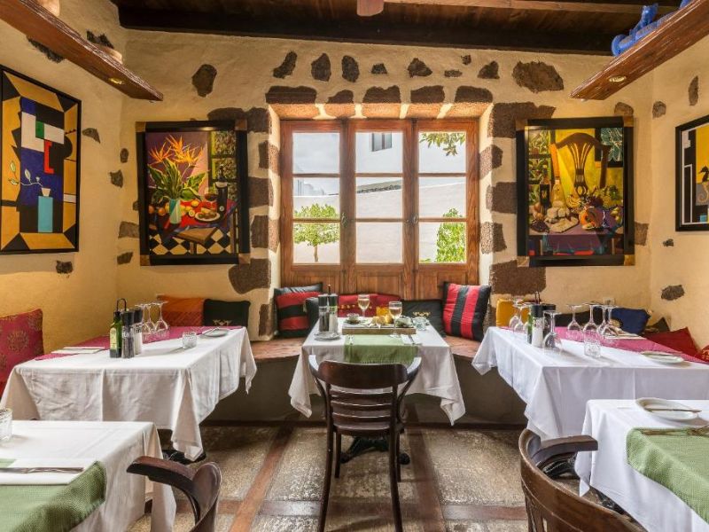 Kanaren Lanzarote Yaiza Unterkunft Speisesaal