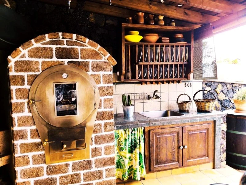 Kanarische Inseln La Palma Unterkunft Local Küche