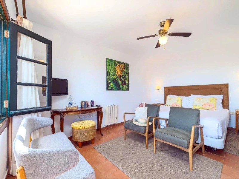 Kanaren Lanzarote Unterkunft Schlafzimmer