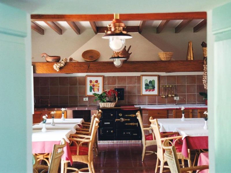 Kanaren Lanzarote Komfort Unterkunft authentisch Speisesaal