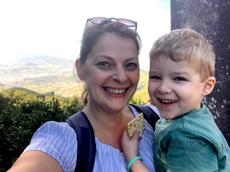 Mutter mit Kind in Teneriffa