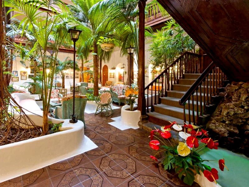 Kanaren Teneriffa Puerto de la Cruz Unterkunft Innenhof