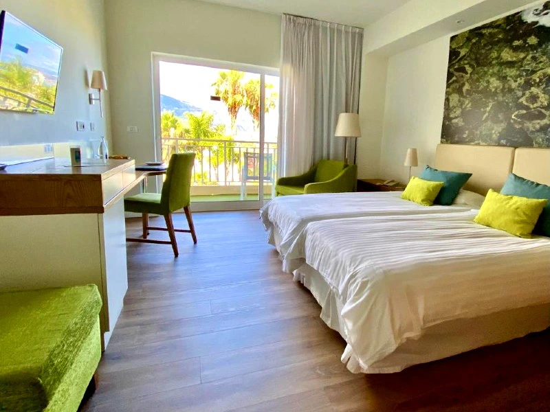 Kanaren Teneriffa Puerto de la Cruz Komfort Unterkunft Schlafzimmer