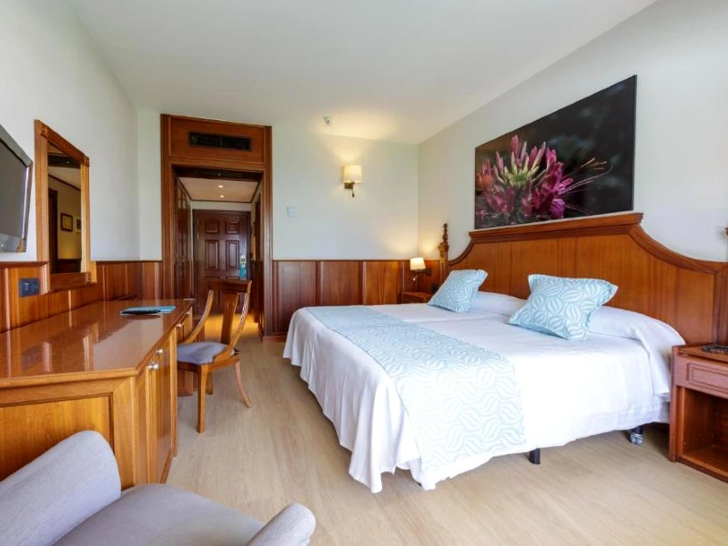 Kanaren Teneriffa Puerto de la Cruz Komfort Unterkunft Schlafzimmer