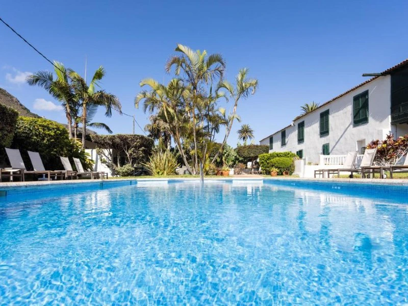 Kanaren Teneriffa Komfort Unterkunft Poolbereich