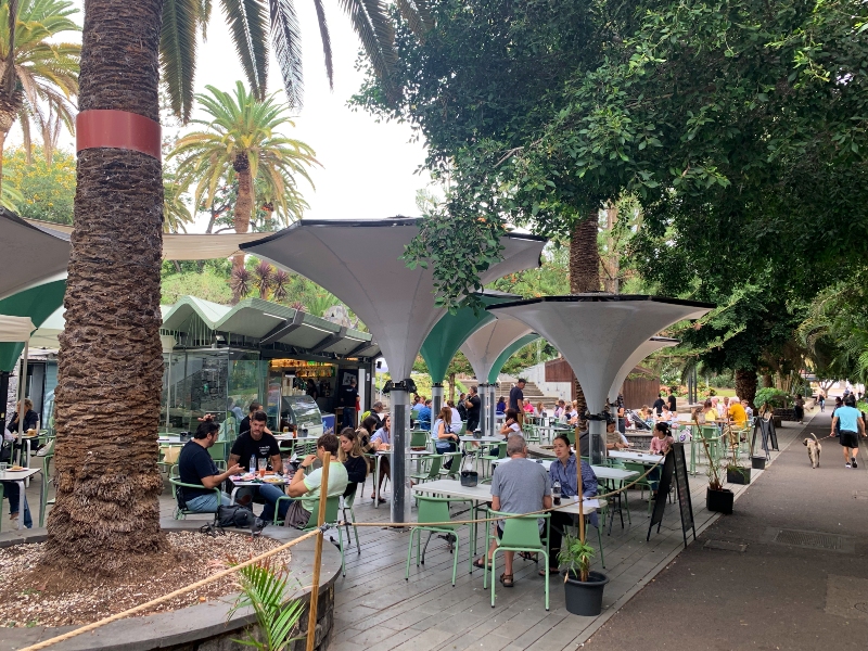 Kanaren Teneriffa Santa cruz Outdoor Sitzgelegenheit in der Innenstadt