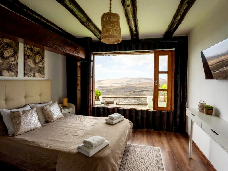 Kanaren Lanzarote Unterkunft Schlafzimmer