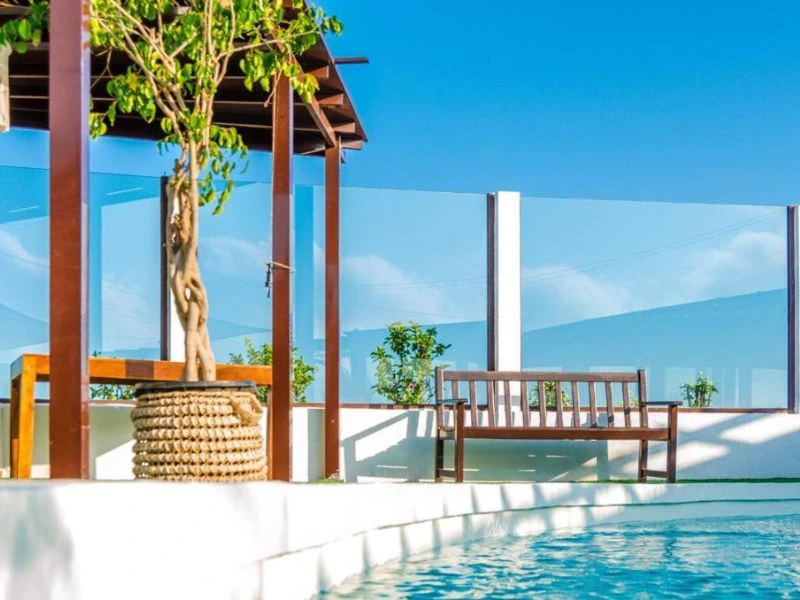 Kanaren Lanzarote Unterkunft Poolbereich