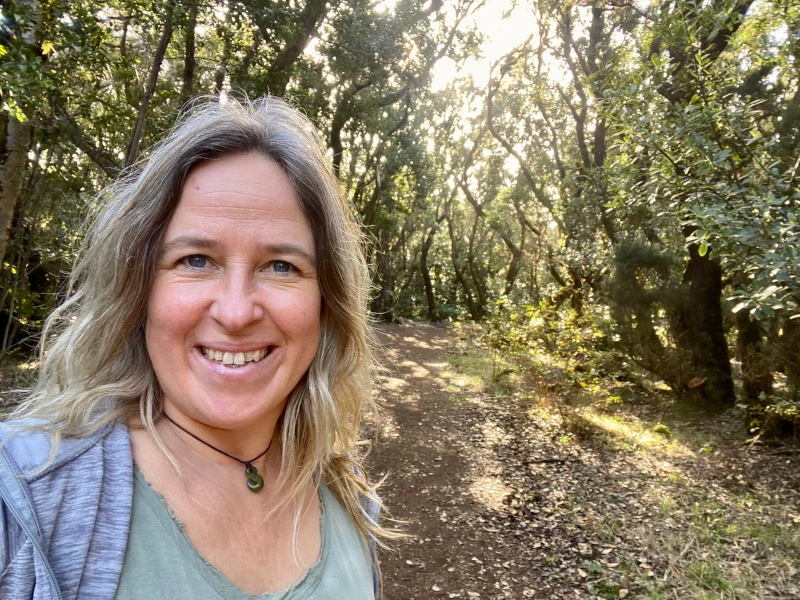 Wanderung durch den Lorbeerwald auf La Gomera, Spanien