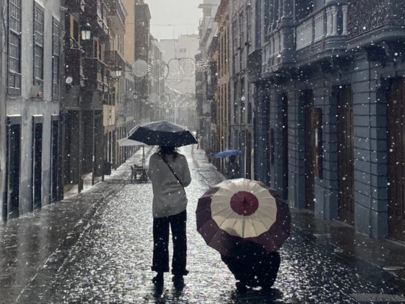 Regen in Santa Cruz auf La Palma, Spanien