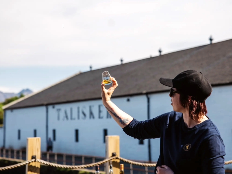 Schottland Whiskey destillieren