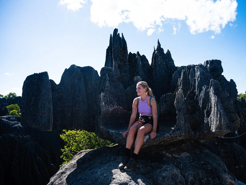 Madagaskar Tsingy de Bemaraha Frau
