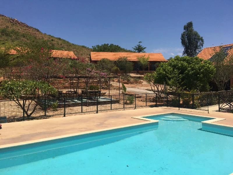 Hotel mit Pool in Miandrivaso Madagaskar
