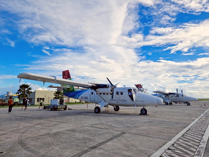 Mit dem Flugzeug nach Mahé Seychellen