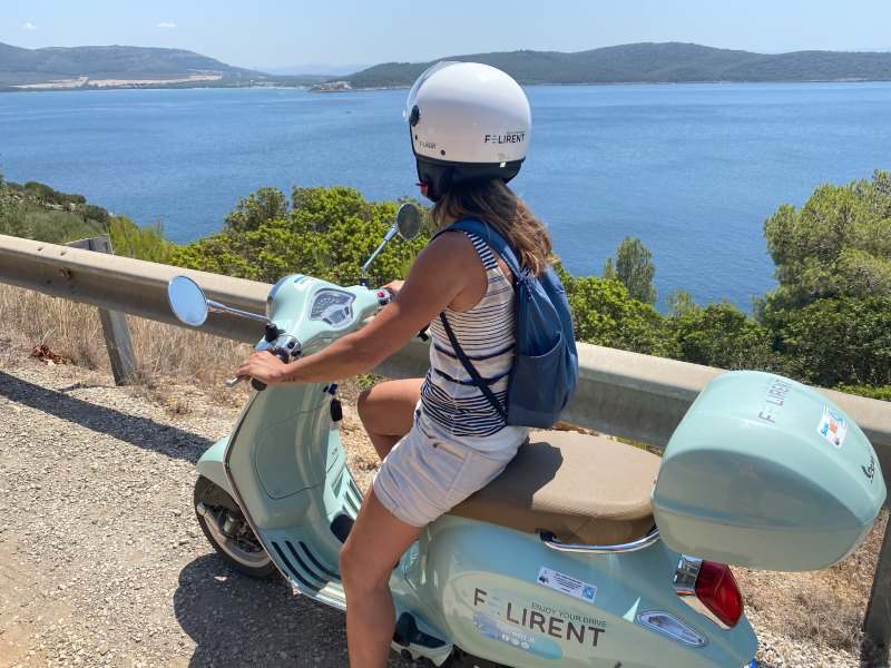 Vespa Tour Alghero, Sardinien