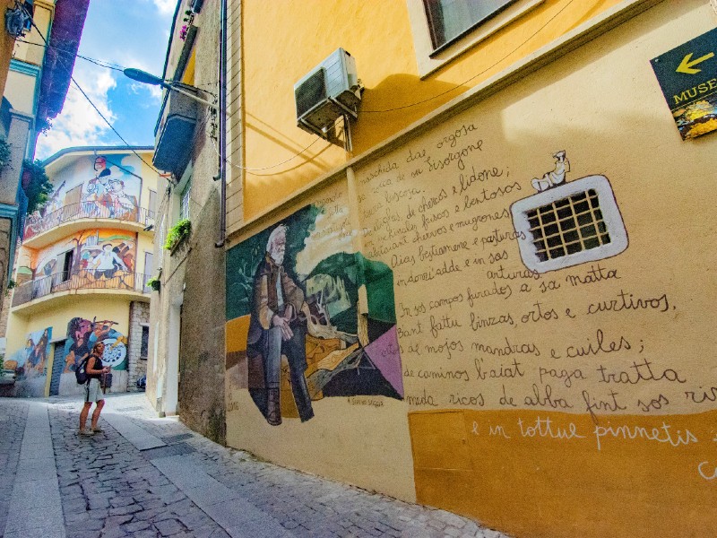 Sardinien Orgosolo Straßenkunst
