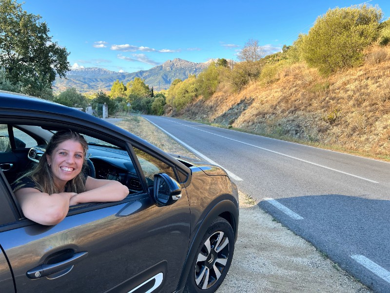 Sardinien, Reisende im Auto