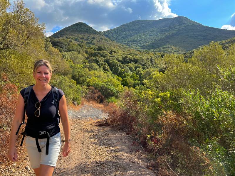 Reisende bei einer Wanderung auf Sardinien