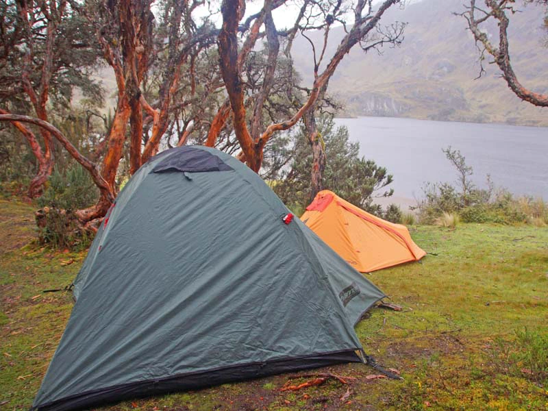 Zelten im Cajas Nationalpark, Ecuador