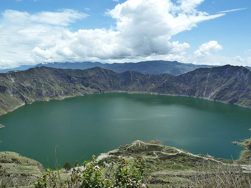 Kraterlagune Quilotoa in Ecuador