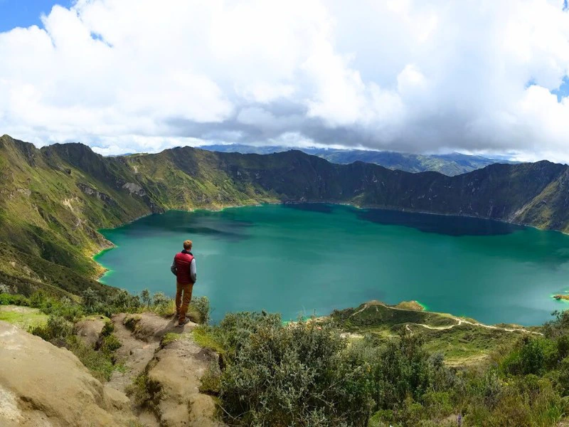 Ecuador Quilotoa Krater Aussicht Landschaft