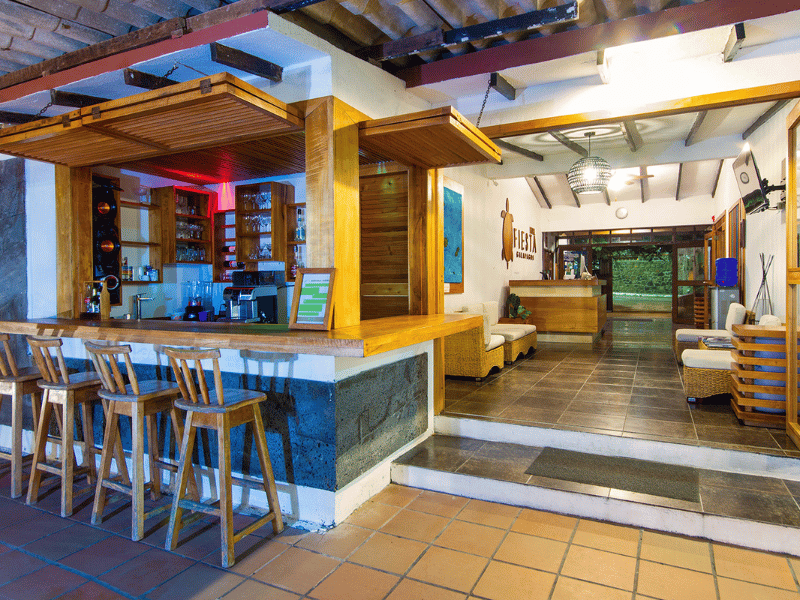 Hotelbar in Puerto Ayora, Santa Cruz