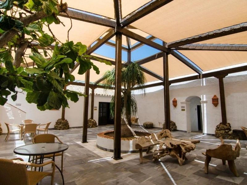 Außenbereich der Unterkunft in Zahara de los Atunes an der Costa de la Luz, Spanien