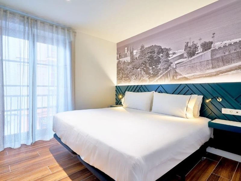 Zimmer des Apartments in Cadiz, Spanien
