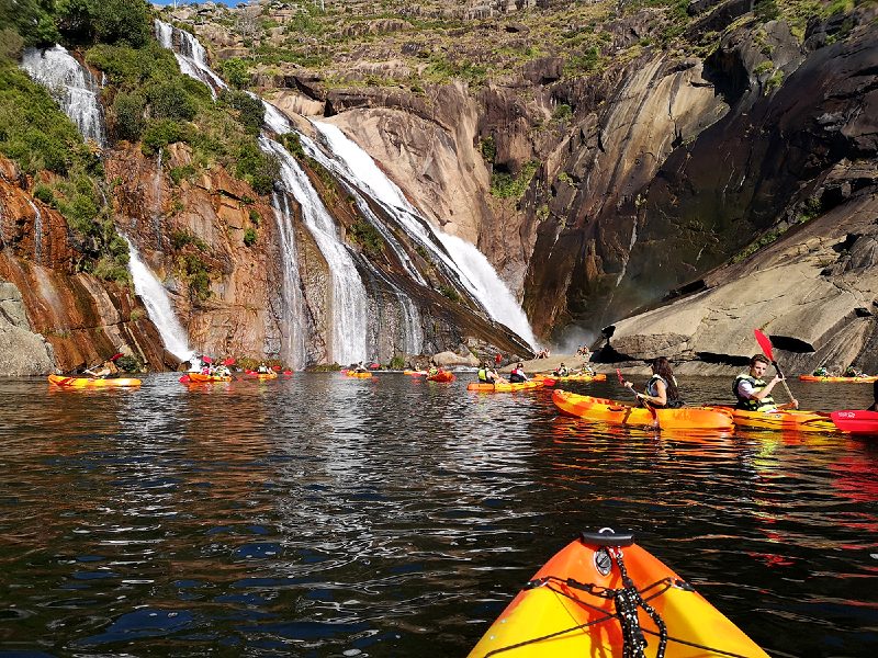 Kajaktour zum Wasserfall von Ézaro, Spanien