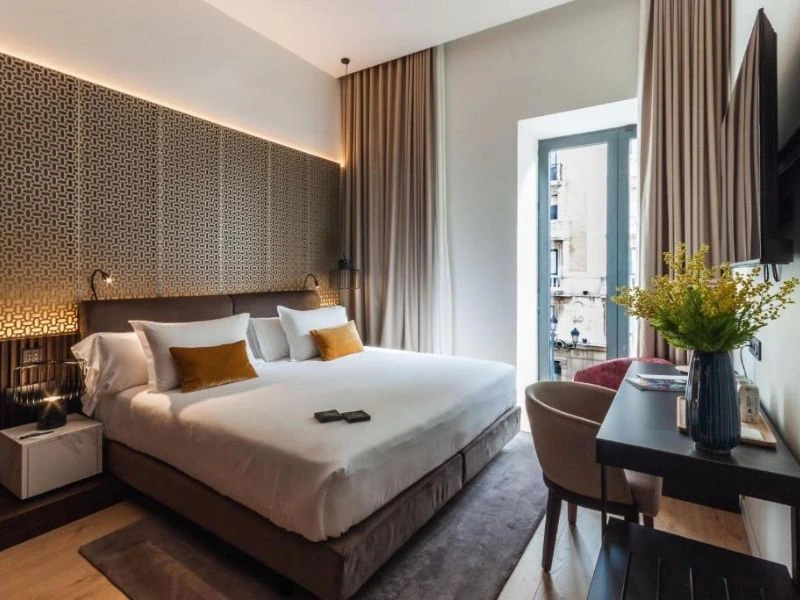 Hotelzimmer des Stadthotels in Sevilla, Spanien