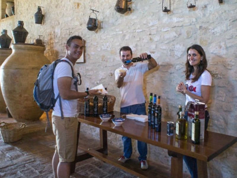 Verkostung bei der Olivenöltour