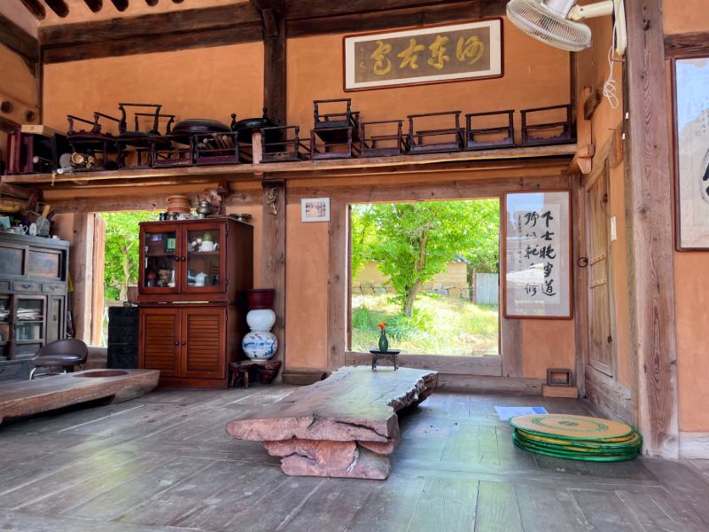 Innenbereich einen traditionellen Hanok Hauses in Südkorea