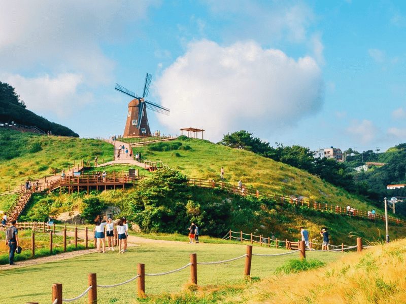 Windmühle auf Geoje Island, Südkorea