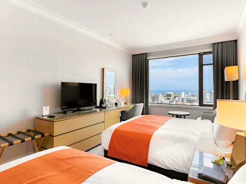 Komfortables Hotelzimmer in Jeju-Stadt, Südkorea